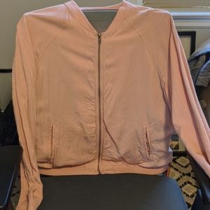 Lightweight bomber jacket